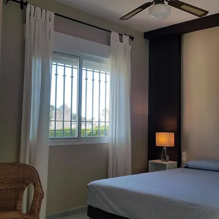 Lovely House With Views In Marina Del Holiday home