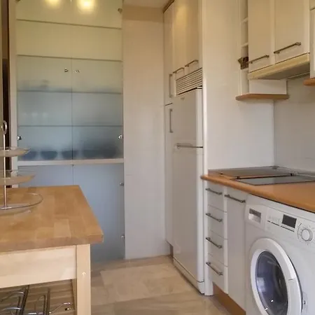 Lovely House With Views In Marina Del *
